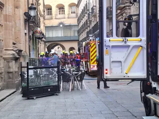 Bomberos actúan en la calle de Zamora (3)