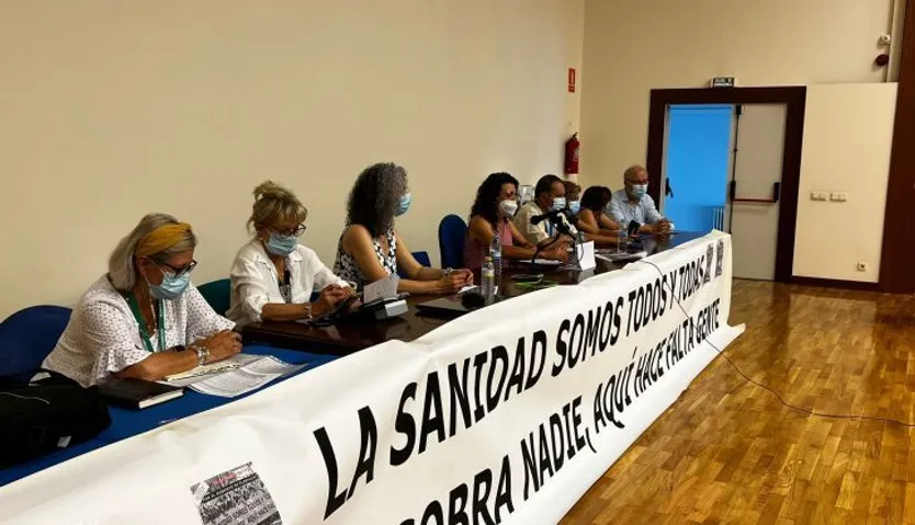 Rueda de prensa de la Junta de Personal de Salamanca para convocar una nueva movilización frente al nuevo Hospital
