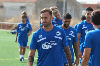 Primer entrenamiento de Gorka Santamaría.
