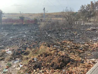 Así ha quedado la zona de Buenos Aires tras el incendio de más de 500 metros cuadrados en las vías del tren esta madrugada
