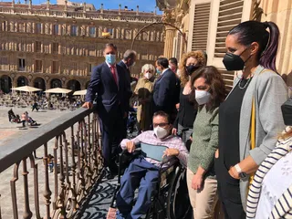 Recepción a Aspace en el Ayuntamiento por el Día Mundial de la Parálisis Cerebral