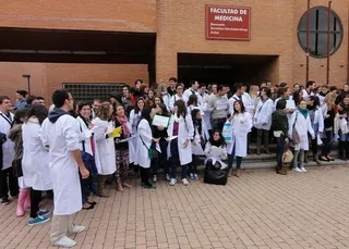 Medicina y Odontología abren el calendario académico de la Universidad de Salamanca