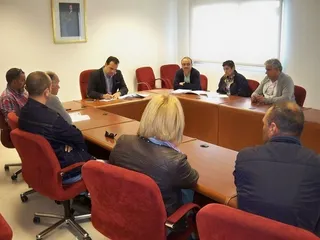 Ayuntamientos y Comunidad de Regantes del Canal de Villagonzalo afrontarán juntos el mantenimiento de los caminos