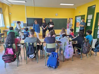 Once alumnos del colegio María Díaz de Béjar reciben el carné de “Ciberexpertos” tras completar una formación en ciberseguridad