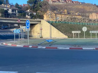 Coche accidentado en Cabrerizos