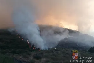 Incendio forestal en Villablino. Foto Junta de CyL