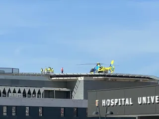 Helicóptero de Emergencias Sanitarias de Sacyl en el Hospital de Salamanca