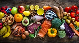 Archivo - Comida variada: pollo, aguacate, limones, naranjas, salmón, pimiento, etc. Dieta - FCAFOTODIGITAL/FLICKER - Archivo