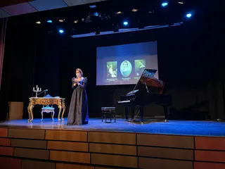 Un momento del concierto de Virginia Sánchez Rodríguez en el teatro-cine Calderón