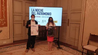 Fernando Castaño, concejal de Turismo y Mª Victoria Bermejo, concejala de cultura