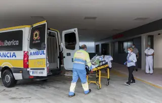 Traslado de enfermos al nuevo Hospital de Salamanca. ICAL