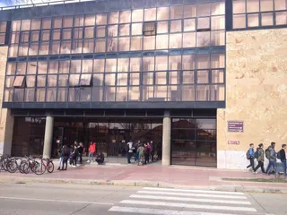 Edificio FES (3)