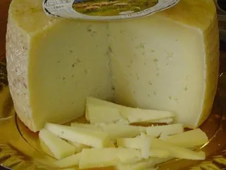 La Alianza sospecha que Mercadona podría estar vendiendo queso a pérdidas