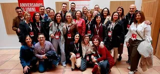 Cientos de antiguos estudiantes celebran sus 20 y 25 años de graduación en los aniversarios Alumni ‘Salamanca Finde’