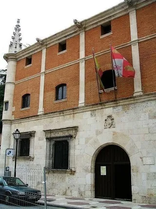 El Museo de Burgos acoge la cata 'Con vino se lleva el Camino'