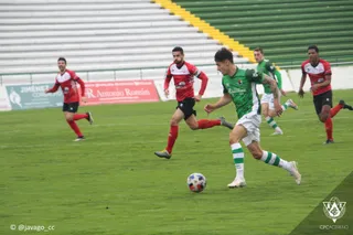 Álex Caramelo asciende a Segunda RFEF con el Cacereño