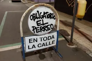 Señal de tráfico. Foto @GatitoJoseos