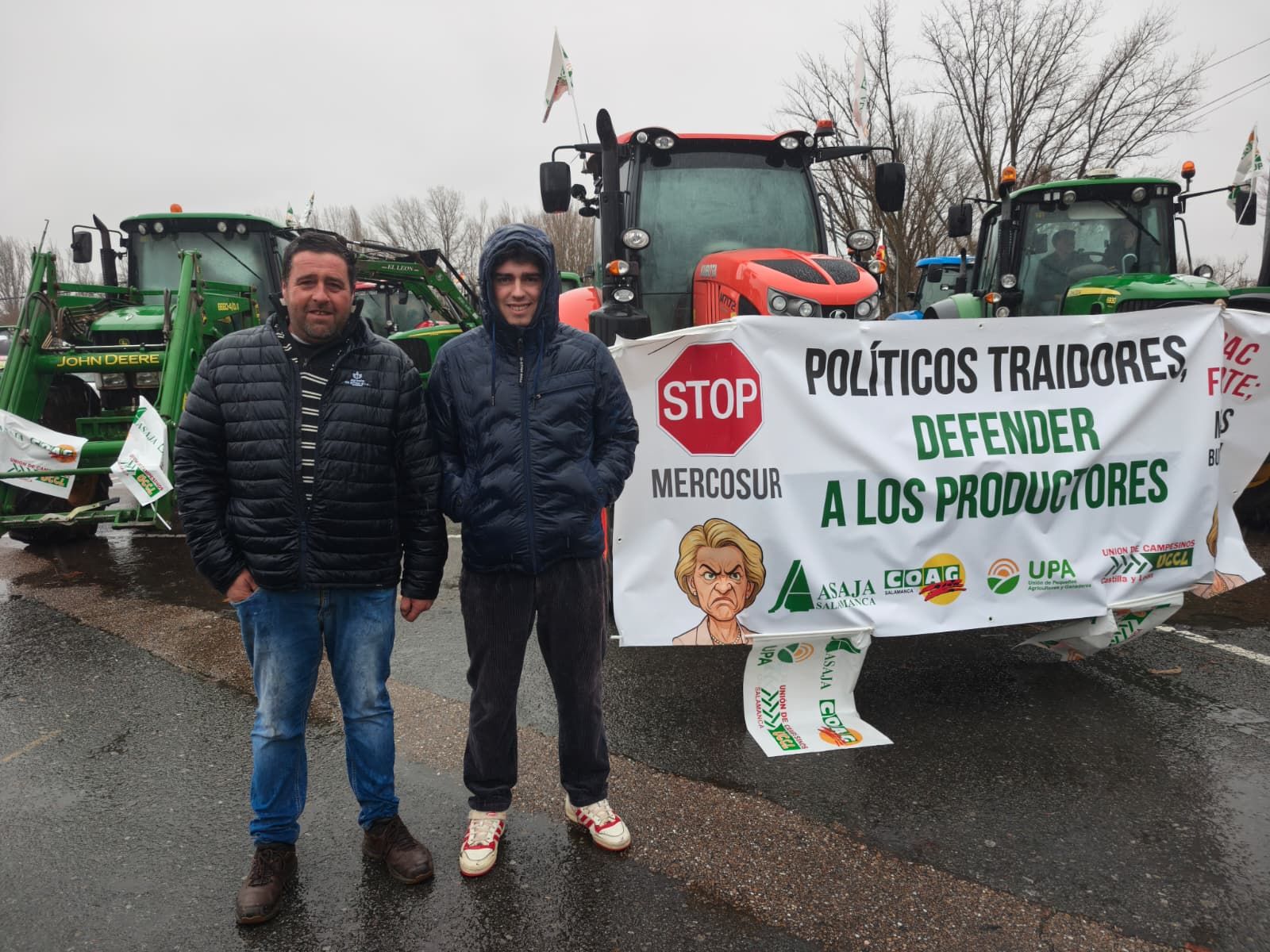 Javier Pereira, de Villaverde de Guareña de 23 años presente en la tractorada de este 2026