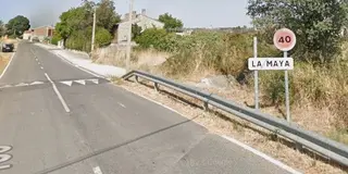 La Maya, cartel de entrada