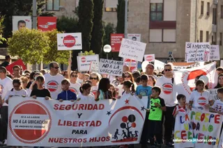 Manifestación contra Proyecto Hombre Prosperidad (12)