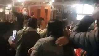 VÍDEO | Indignación por la fiesta de este viernes en Madrid tras el toque de queda