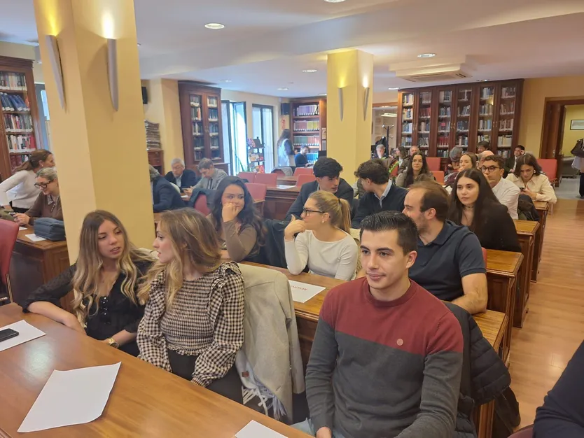 Lorenzo Silva inaugura el nuevo curso académico de la Escuela de Práctica Jurídica de la Universidad de Salamanca (6)