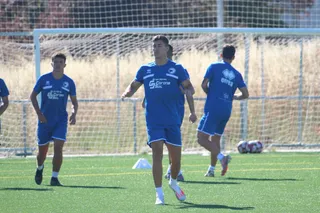 Entrenamiento de pretemporada de Unionistas.