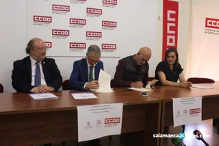Firma convenio CCOO USAL (6)