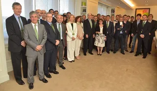 Firmado el convenio colectivo de Iberdrola con mejoras sociales para sus empleados