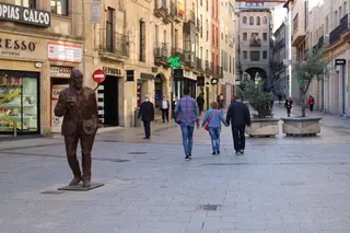 Gente paseando por Salamanca | Foto: S24H