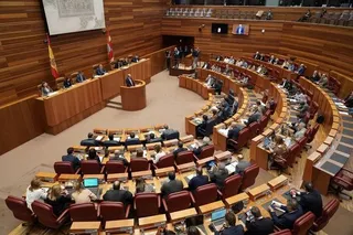 El Procurador del Común, Tomás Quintana, presenta su informe anual en el Pleno de las Cortes - Rubén Cacho. Foto de archivo