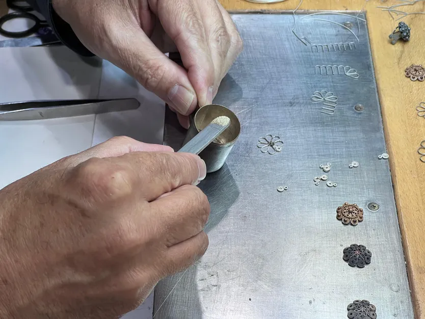 Taller de filigrana charra