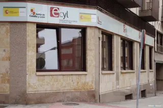 Oficina de empleo (5)