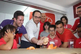 Visita de Daniel Llanos a Aviva