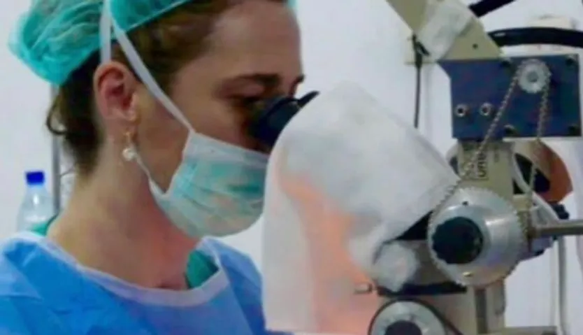 Isabel Jiménez, oftalmóloga en la sección de glaucoma en el Complejo Asistencial Universitario de Salamanca