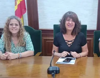 Araceli Dorado y Olga García | Imagen de archivo Salamanca24horas