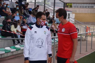 Los entrenadores del Guijuelo y Unionistas