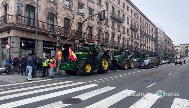 Tractorada en Gran Vía (2)