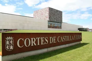 El PSOE logra la unanimidad en las Cortes para impulsar medidas específicas de lucha contra la violencia de género
