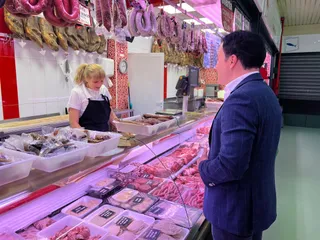 Salamanca impulsa sus mercados municipales con formación, tecnología y nuevos servicios al cliente