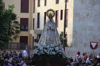 El Arrabal honrando a la Virgen de la Encarnación en una imagen de archivo