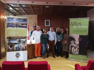 Foto presentación Alba en Fitur