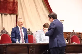 El Claustro de Doctores estudia el nombramiento como doctores honoris causa de Antonio Colinas Lobato, Margaret Mary Murnane y Shinya Yamanaka