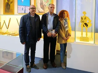 La escultura 'Tamborilero' de Venancio Blanco ya se encuentra en el Museo del Tamborilero de Ciudad Rodrigo | Ayuntamiento de Ciudad Rodrigo