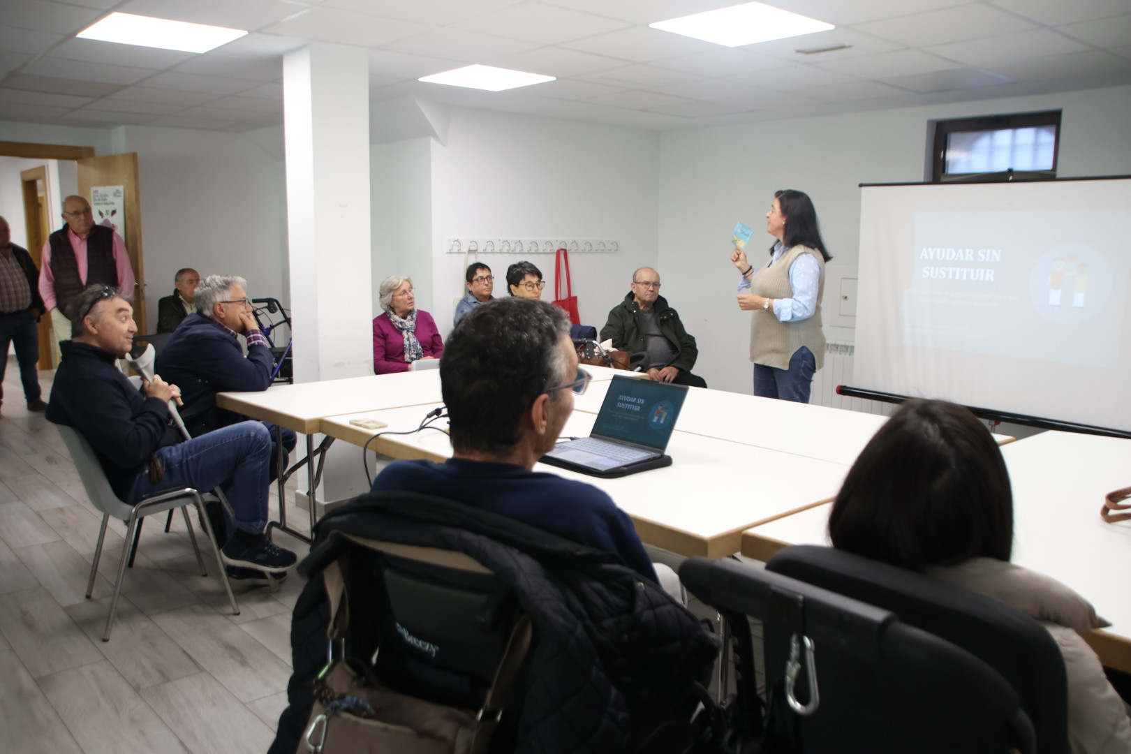 Taller Por El Dia Mundial Del Ictus En Asdace | Andrea Mateos