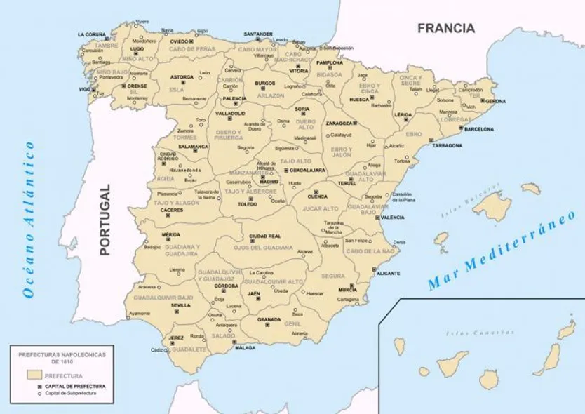 Mapa distribución prefecturas previsto por Napoleón. Wikipedia