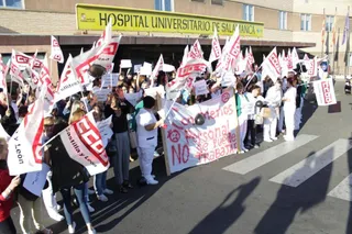 Concentración de los trabajadores de limpieza del Hospital