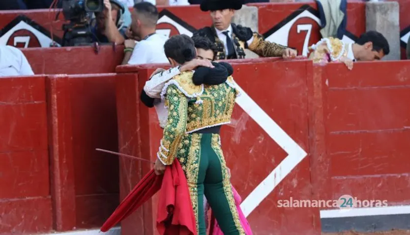 Corrida mixta del Capea: momentos más destacados del segundo festejo de abono de la Feria Taurina Virgen de la Vega 2014. Fotos Andrea M.