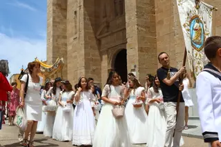 Procesión del Corpus en Villares