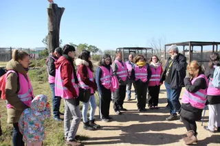 Almudena Parres junto a "VoluntaS" en una jornada formativa